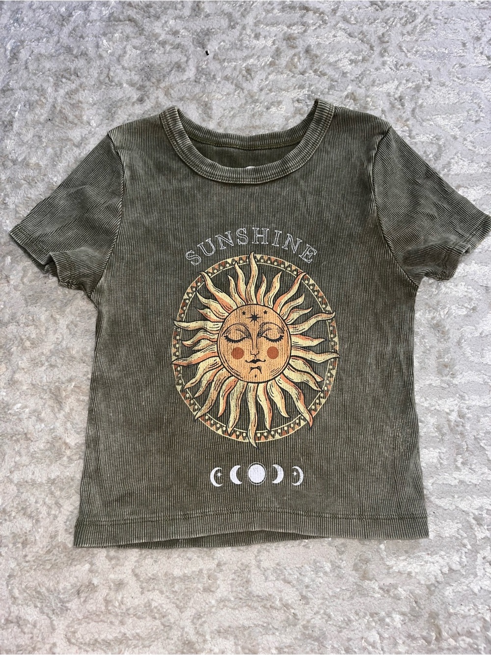 Social culture Sunshine Graphic Olive Green cropped baby Tee